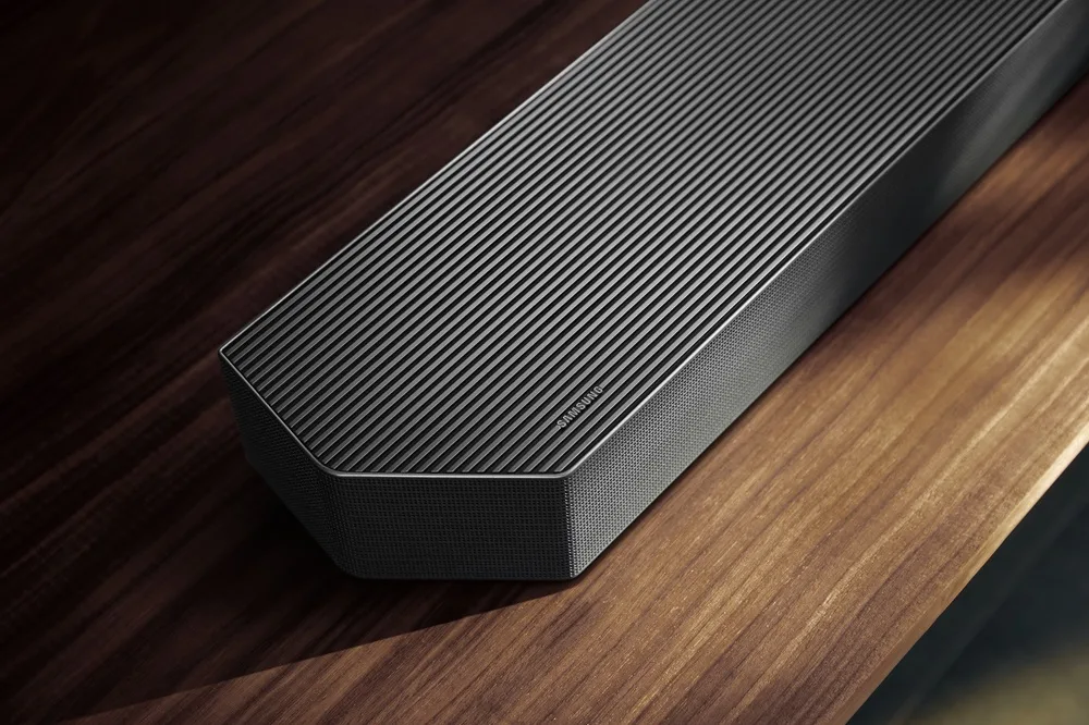samsung tvs and displays ces 2025 soundbar hw q990f hw qs700f main2